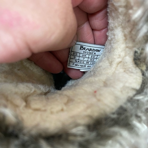 Bearpaw boots size 9 - Picture 6 of 7